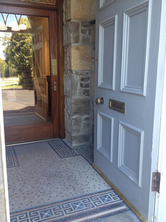 Creity Hall *